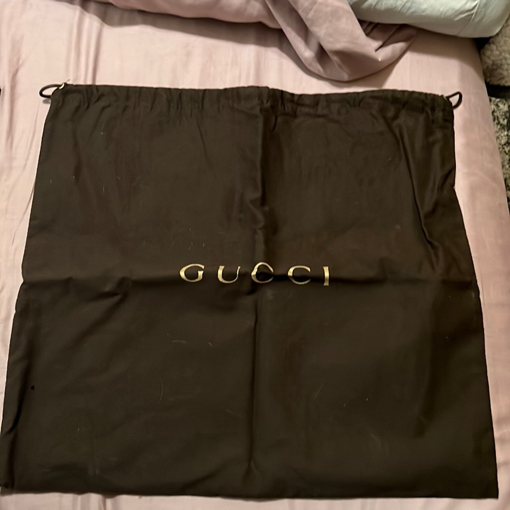 Gucci dust bag in brown - never used